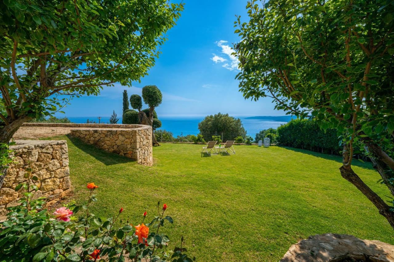 Lourdas Bay View Simotáta Exterior foto
