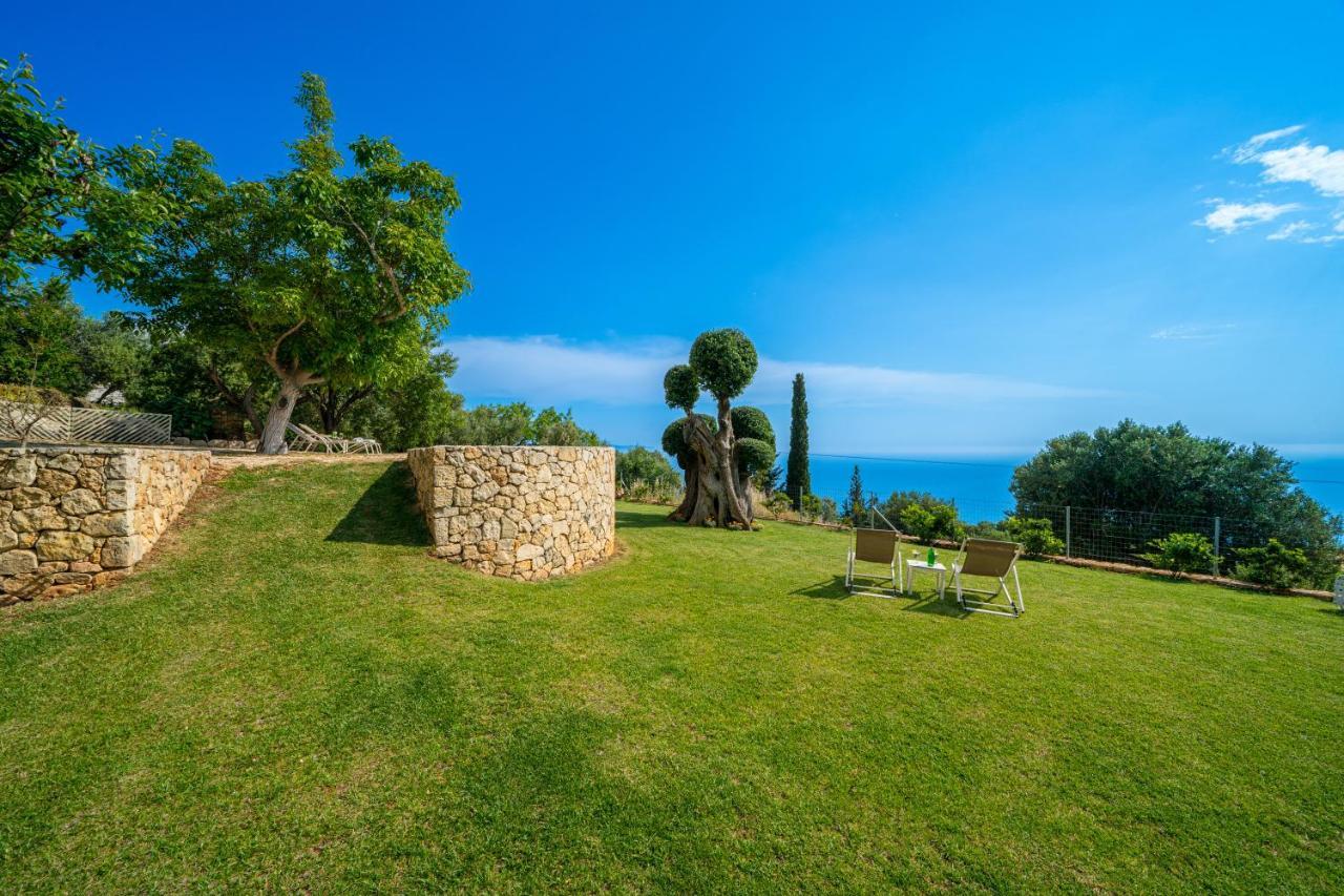 Lourdas Bay View Simotáta Exterior foto