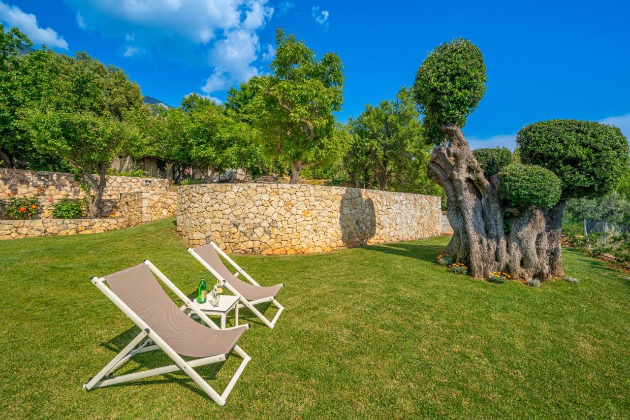Lourdas Bay View Simotáta Exterior foto