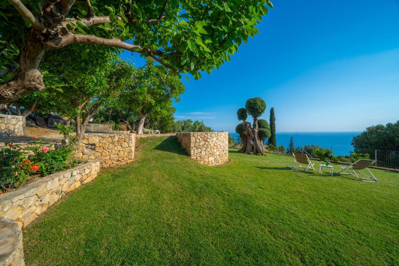 Lourdas Bay View Simotáta Exterior foto