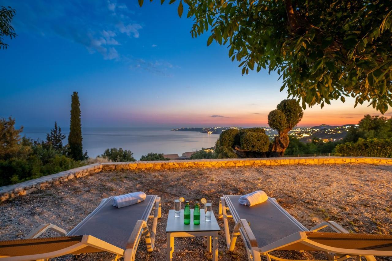 Lourdas Bay View Simotáta Exterior foto