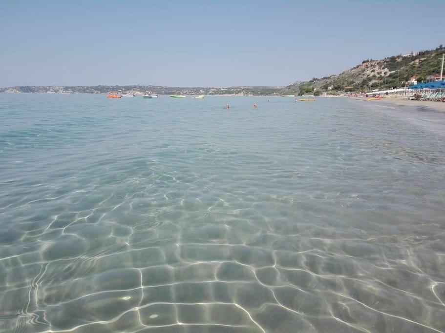 Lourdas Bay View Simotáta Exterior foto